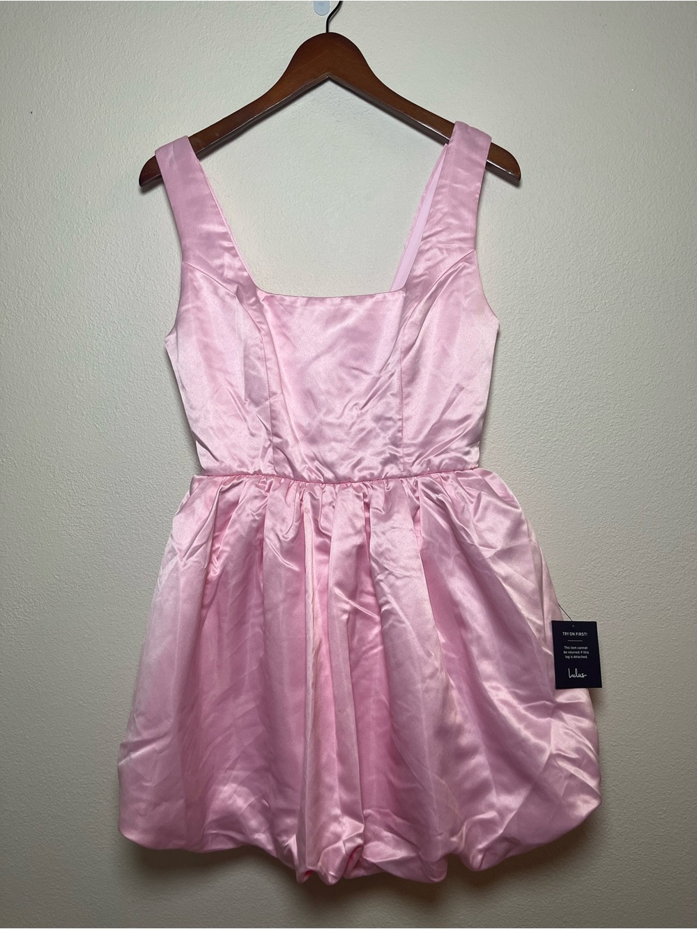 Lulu's Women’s Light Pink Satin Bubble Dress